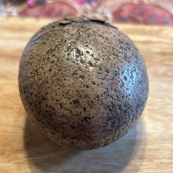 Windstone Editions Dragon Hatchling Egg with Red Dragon Eyes 👀 1994 Pena Vintage - Picture 3 of 13